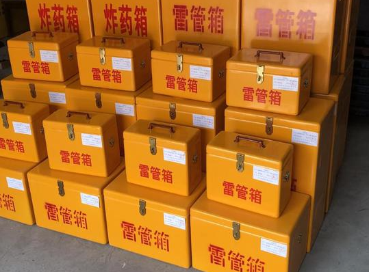 龙城玻璃钢雷管箱的使用寿命一般是多少？
