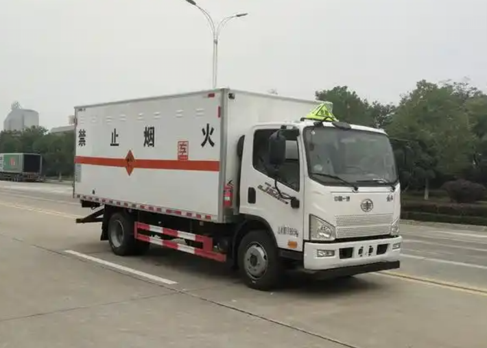 龙城爆破器材运输车可以上高速吗？